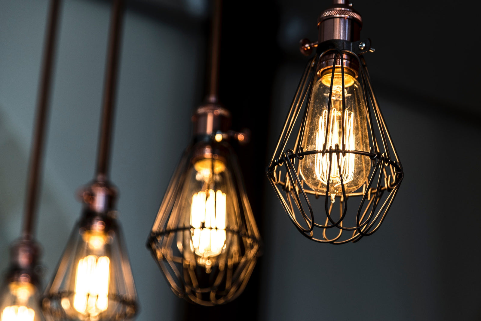 Help! How Do I Stop My LED Lights from Flickering - LiquidLEDs™