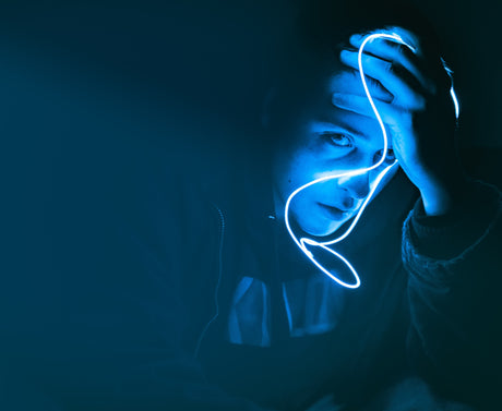 How Blue Light Affects Your Sleep? - Dulora