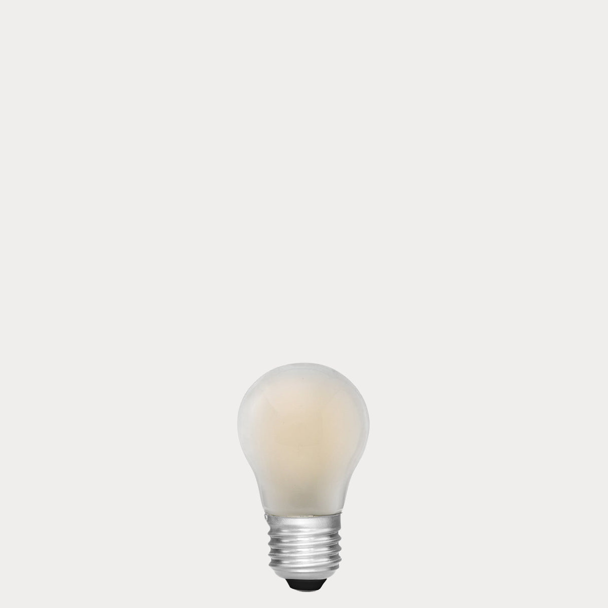 5.5W Fancy Round LED Bulb E27 Frost in Warm White
